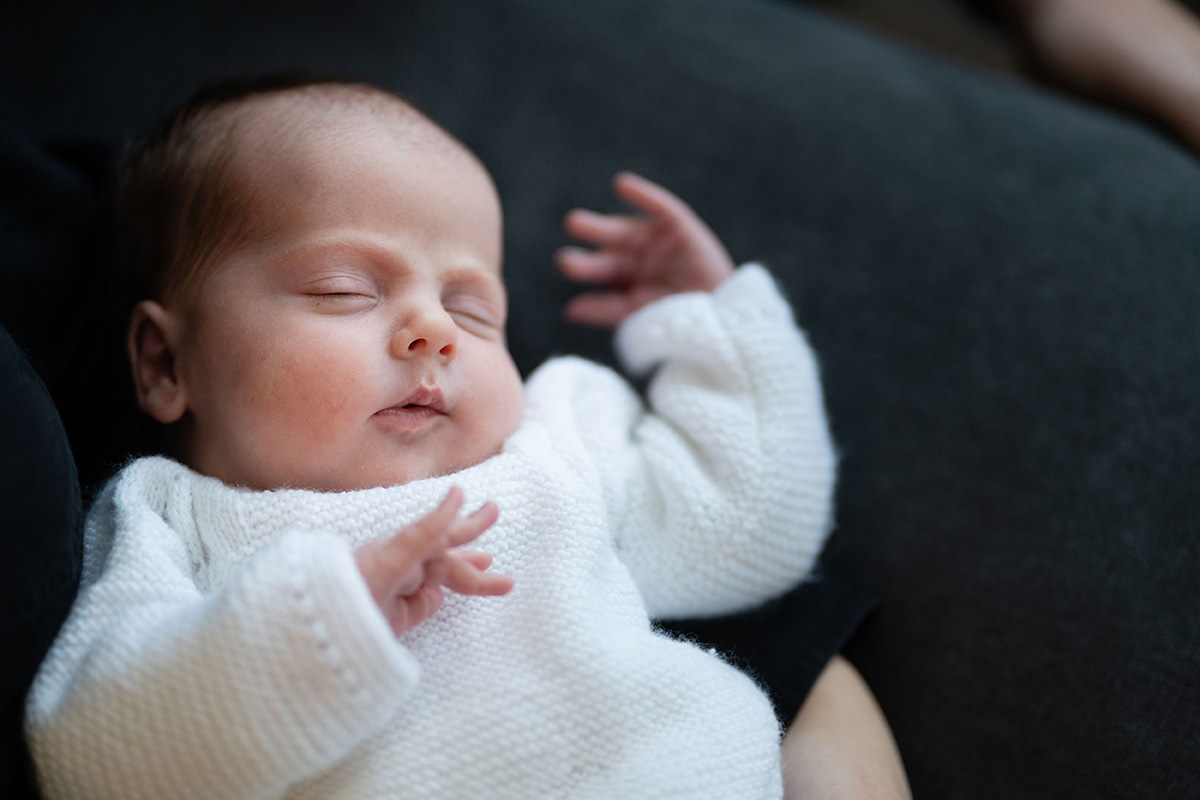 retrato de bebé, fotos newborn en casa