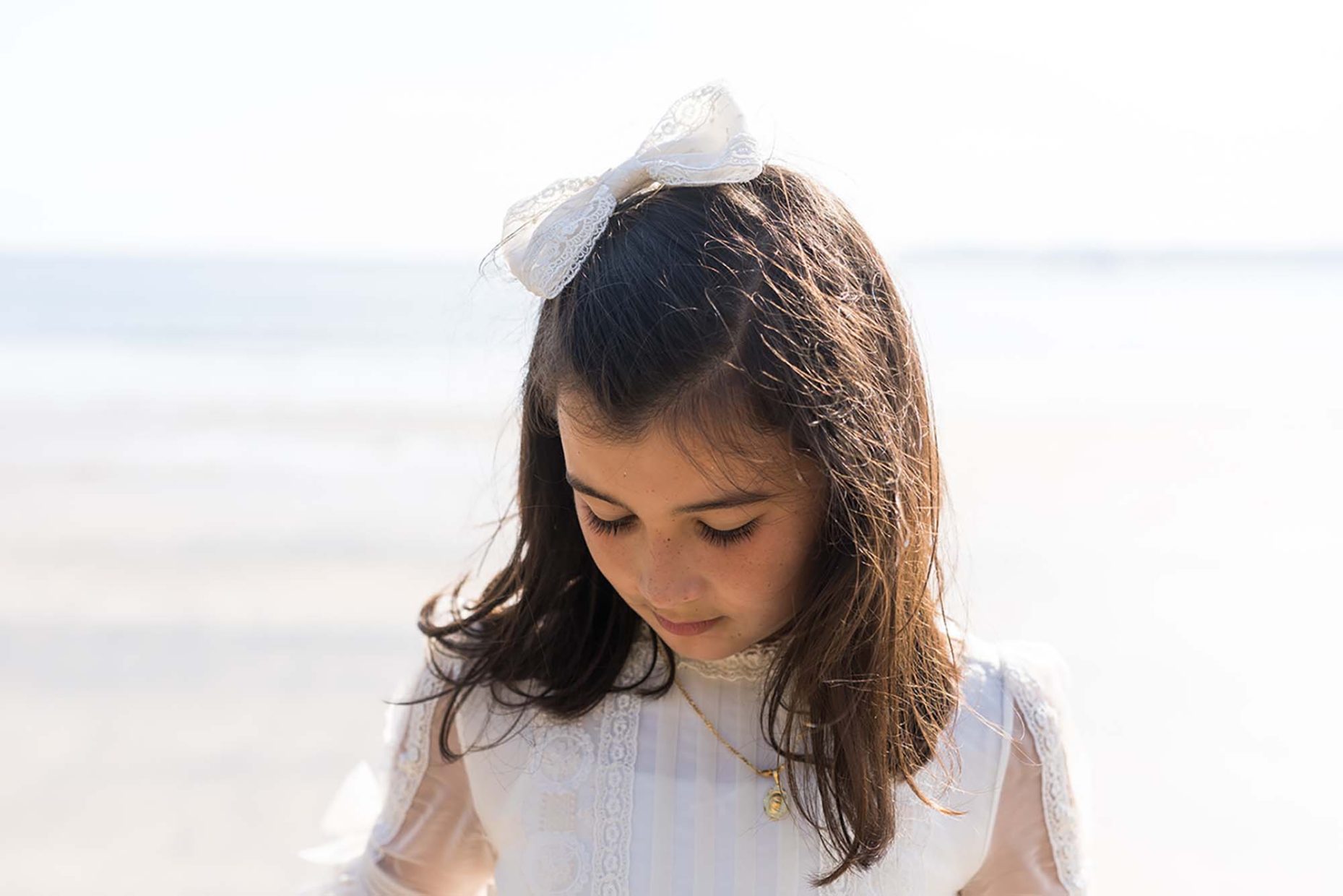 sesión de fotos de niña de comunión en Asturias