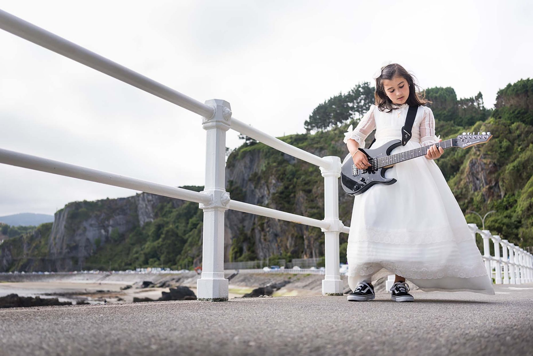sesión de fotos de niña de comunión en Asturias